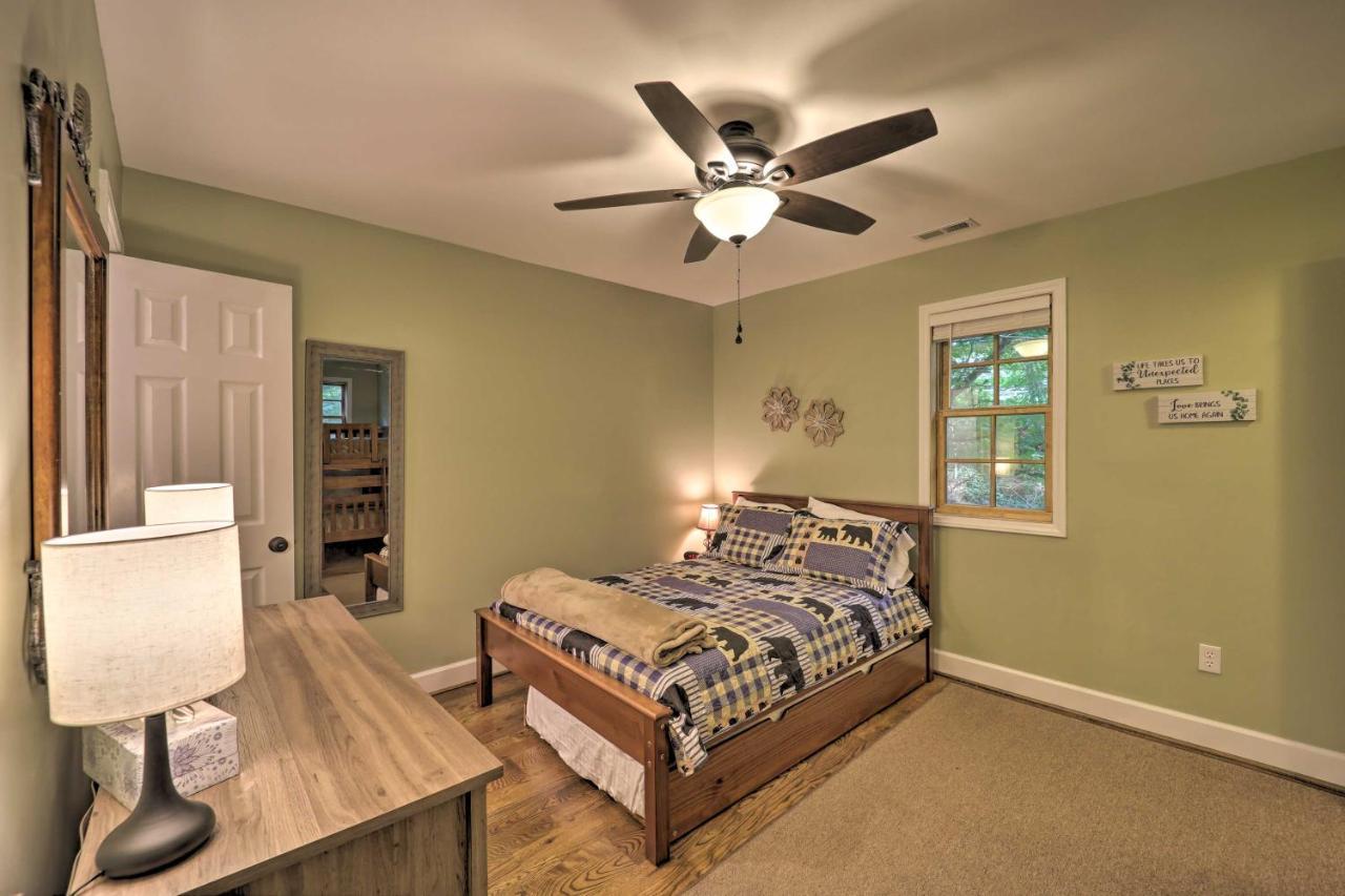 Newland Mountain Cabin Golf And Resort Amenities! Exterior photo